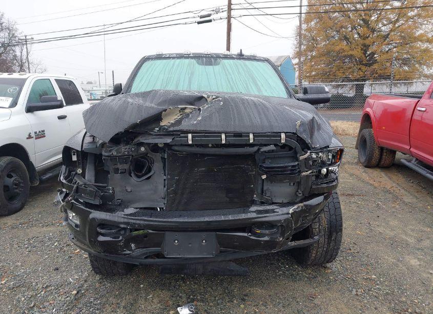 Photo 14 of 2018 Ram 3500 BIG HORN 4X4 6'4 BOX (VIN 3C63R3DL7JG352604)