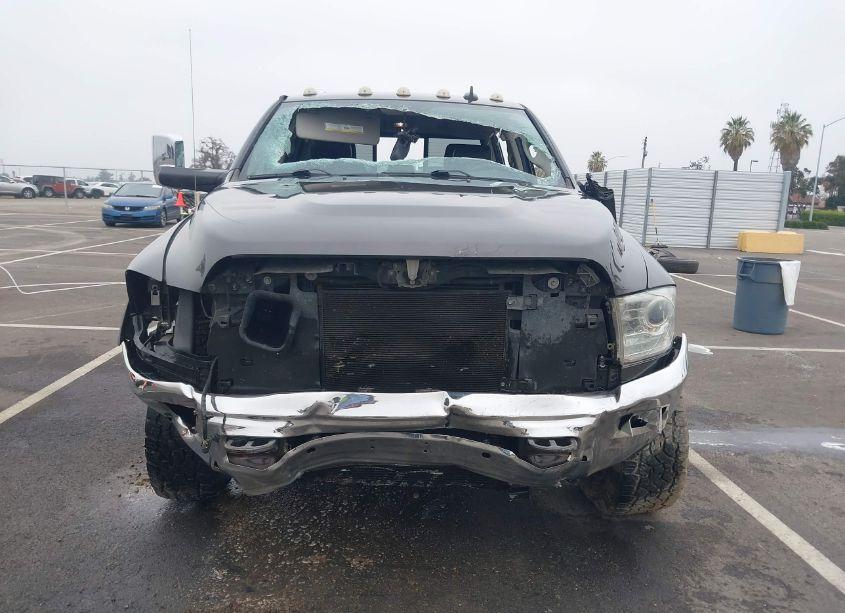 Photo 13 of 2016 Ram 3500 LARAMIE (VIN 3C63R3EL1GG170498)