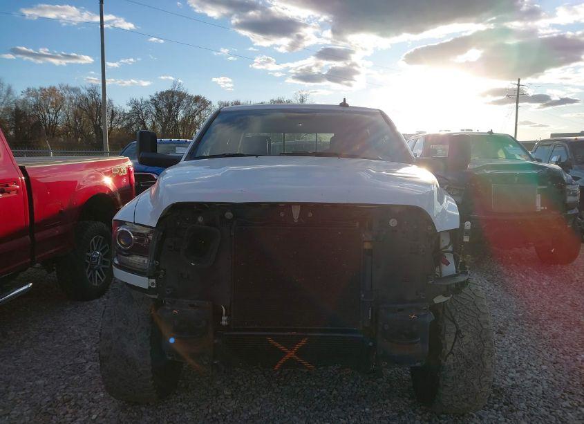 Photo 14 of 2018 Ram 3500 LARAMIE 4X4 6'4 BOX (VIN 3C63R3EL3JG430472)