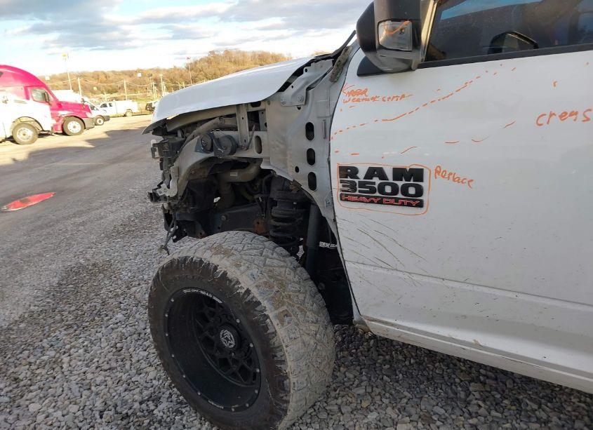 Photo 20 of 2018 Ram 3500 LARAMIE 4X4 6'4 BOX (VIN 3C63R3EL3JG430472)