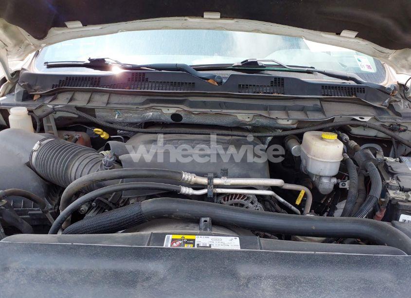 Photo 9 of 2018 Ram 3500 TRADESMAN (VIN 3C63R3GJ2JG408006)