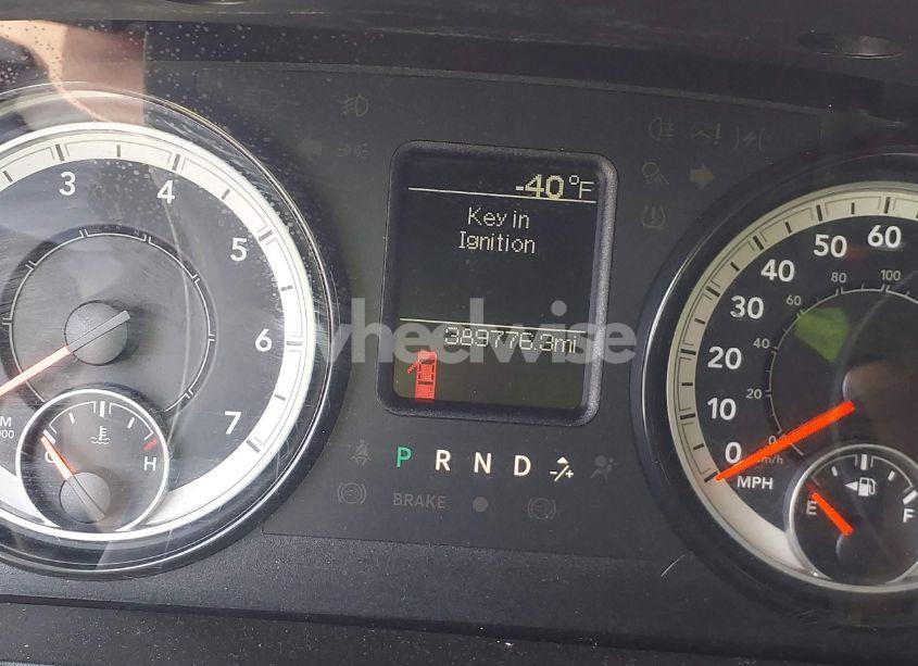 Photo 5 of 2018 Ram 3500 TRADESMAN (VIN 3C63R3GJ6JG407988)