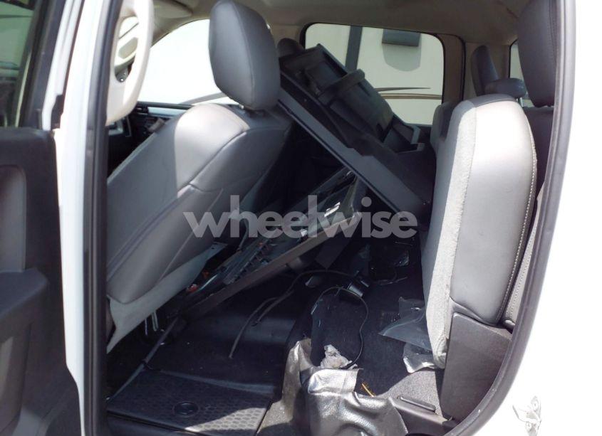 Photo 7 of 2018 Ram 3500 TRADESMAN (VIN 3C63R3GJ6JG407988)