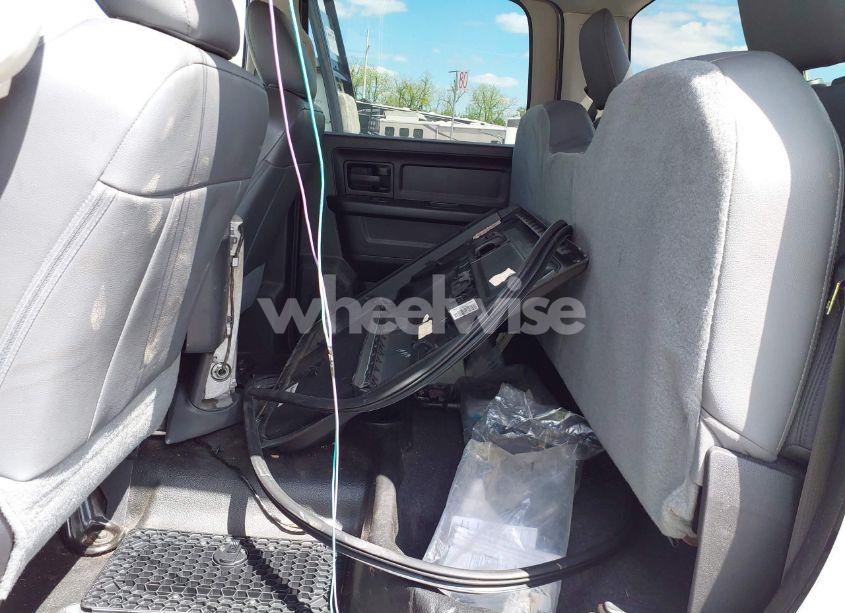 Photo 6 of 2018 Ram 3500 TRADESMAN (VIN 3C63R3GJ9JG407984)