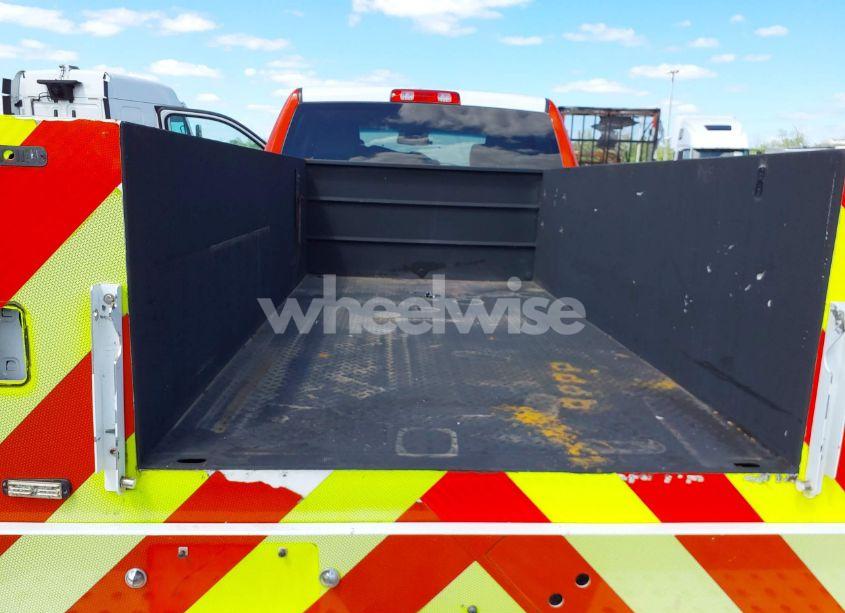 Photo 7 of 2018 Ram 3500 TRADESMAN (VIN 3C63R3GJ9JG407984)