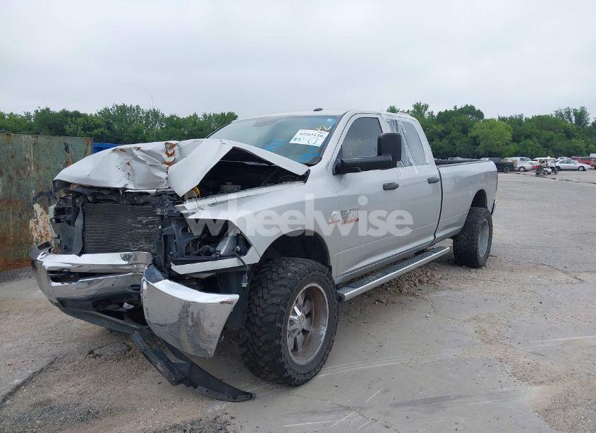2016 Ram 3500 TRADESMAN (VIN 3C63R3GL5GG263912) main photo