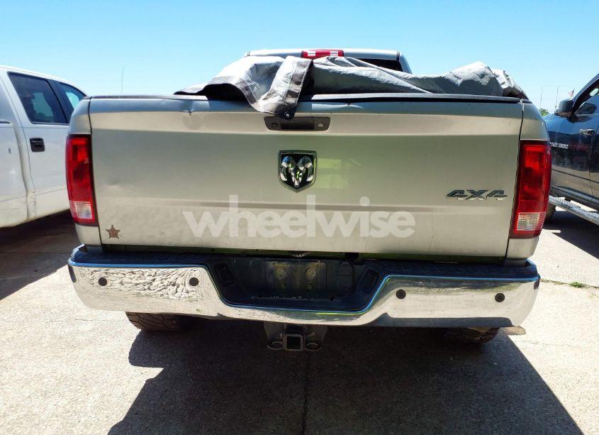 Photo 15 of 2016 Ram 3500 TRADESMAN (VIN 3C63R3GL5GG263912)