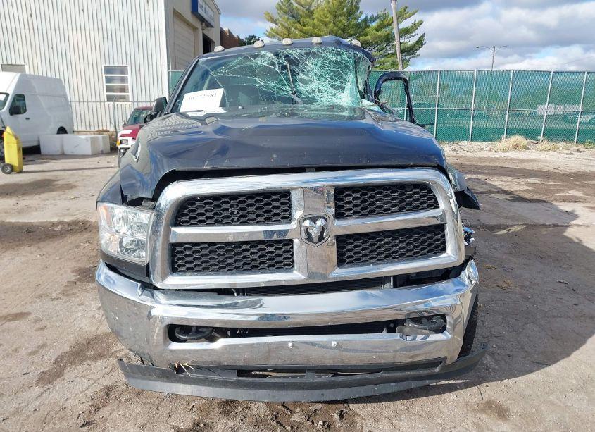Photo 12 of 2016 Ram 3500 TRADESMAN (VIN 3C63R3GL6GG335538)