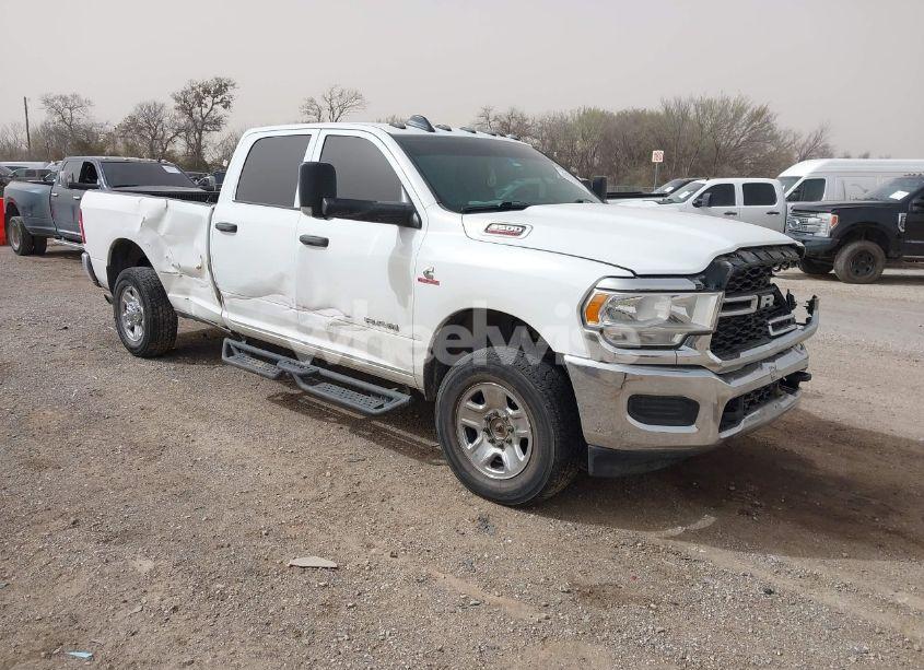 2019 Ram 3500 TRADESMAN 4X4 8' BOX (VIN 3C63R3GL6KG642555) main photo
