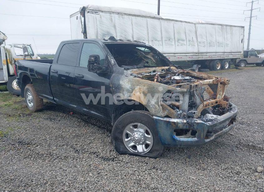 2024 Ram 3500 TRADESMAN 4X4 8' BOX (VIN 3C63R3GL6RG257619) main photo