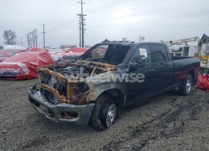 Photo 2 of 2024 Ram 3500 TRADESMAN 4X4 8' BOX (VIN 3C63R3GL6RG257619)