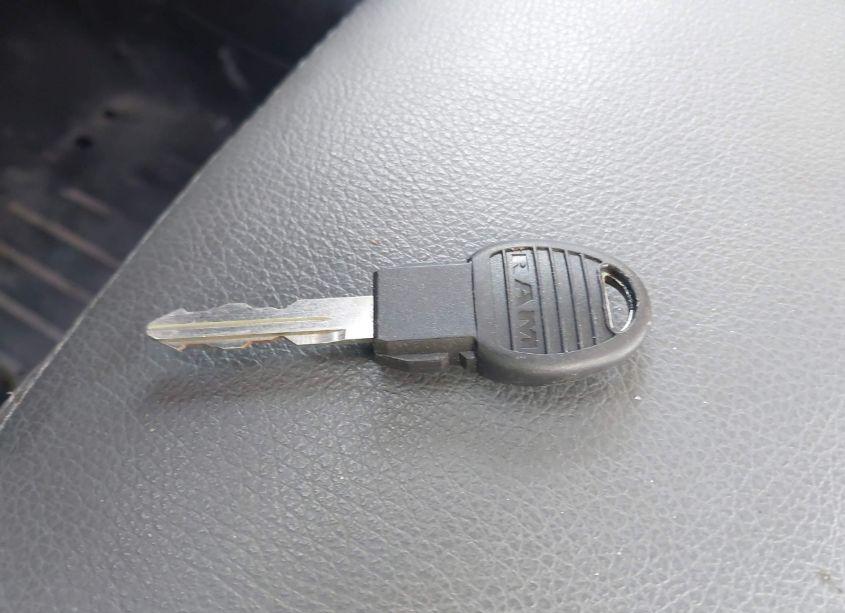 Photo 11 of 2018 Ram 3500 TRADESMAN 4X4 8' BOX (VIN 3C63R3GL7JG372931)