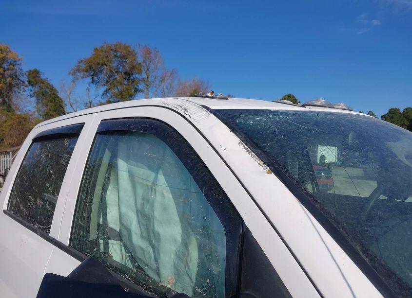 Photo 16 of 2018 Ram 3500 TRADESMAN 4X4 8' BOX (VIN 3C63R3GL7JG372931)