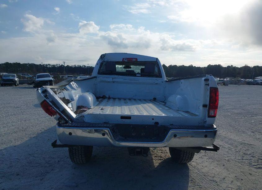 Photo 8 of 2018 Ram 3500 TRADESMAN 4X4 8' BOX (VIN 3C63R3GL7JG372931)