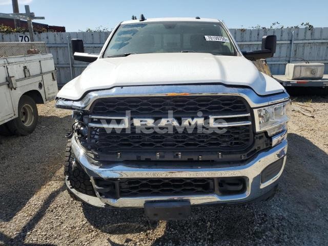 Photo 7 of 2020 RAM 3500 TRADESMAN N/A (VIN 3C63R3GL7LG210364)