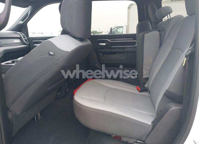 Photo 7 of 2024 Ram 3500 BIG HORN 4X4 8' BOX (VIN 3C63R3HL0RG339151)