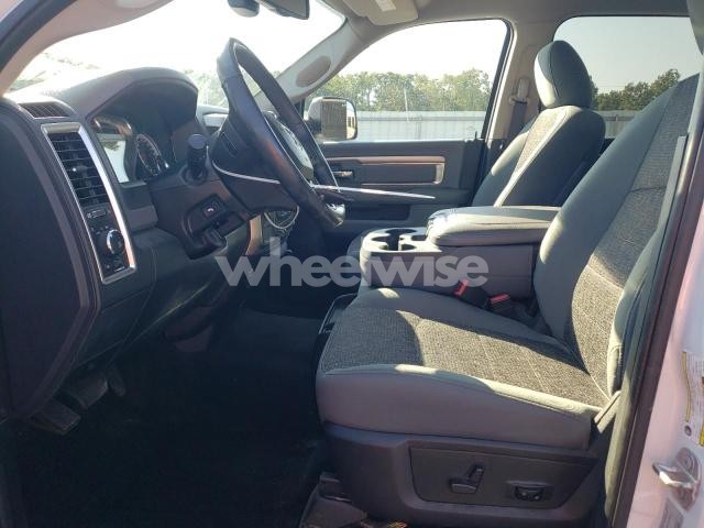 Photo 4 of 2017 RAM 3500 SLT N/A (VIN 3C63R3HL4HG729975)