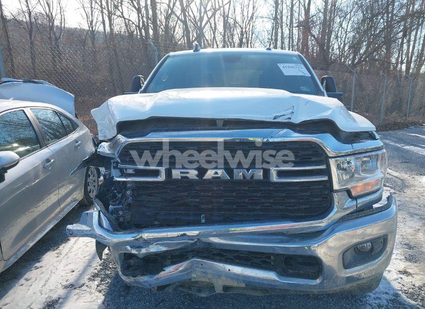 Photo 12 of 2024 Ram 3500 BIG HORN 4X4 8' BOX (VIN 3C63R3HL6RG339087)