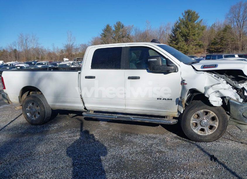 Photo 13 of 2024 Ram 3500 BIG HORN 4X4 8' BOX (VIN 3C63R3HL6RG339087)