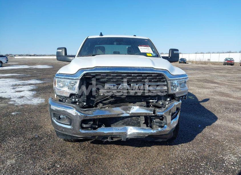 Photo 12 of 2024 Ram 3500 BIG HORN 4X4 8' BOX (VIN 3C63R3HL6RG339302)