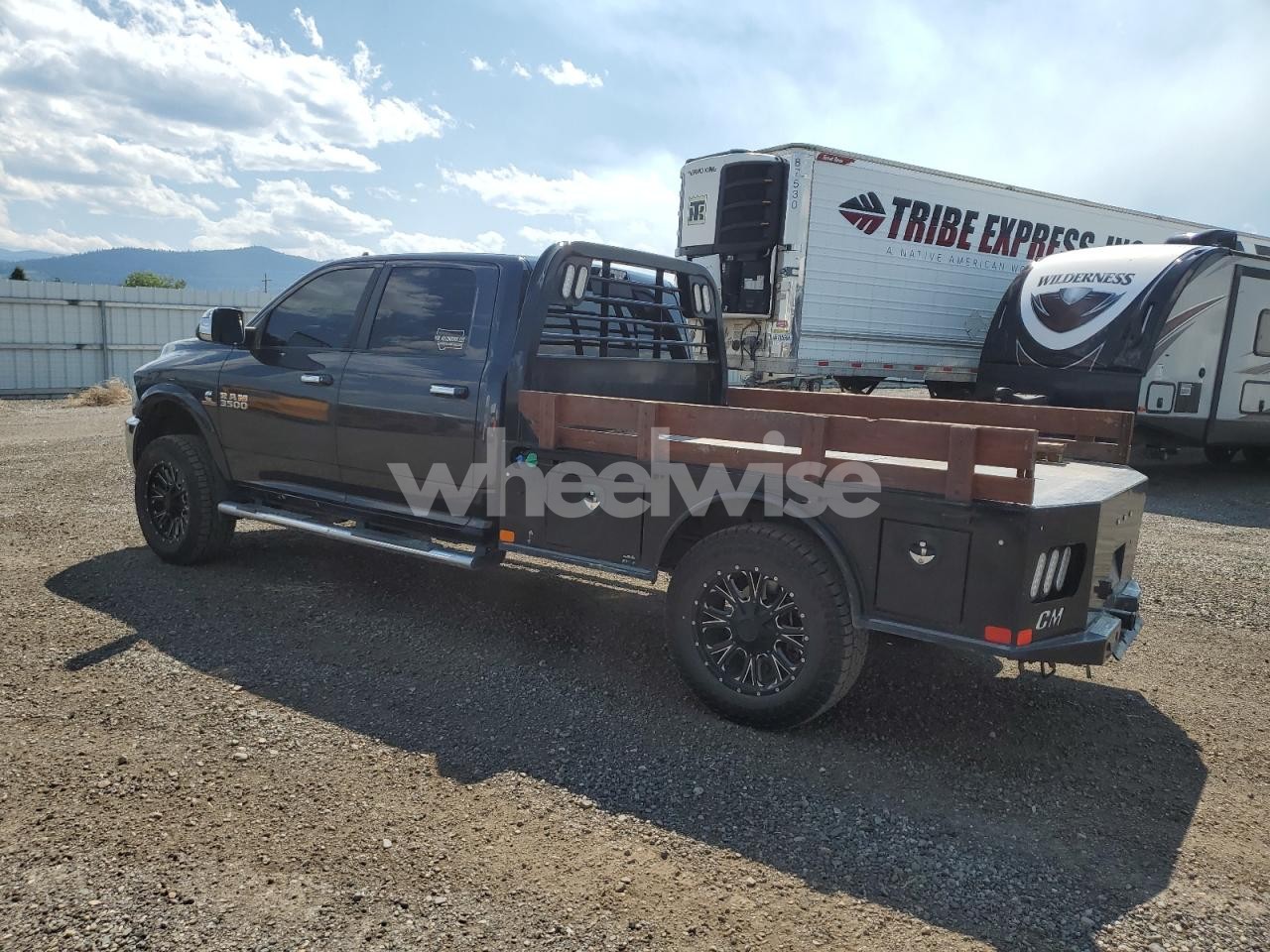 Photo 2 of 2014 RAM 3500 LARAMIE (VIN 3C63R3JL3EG176905)