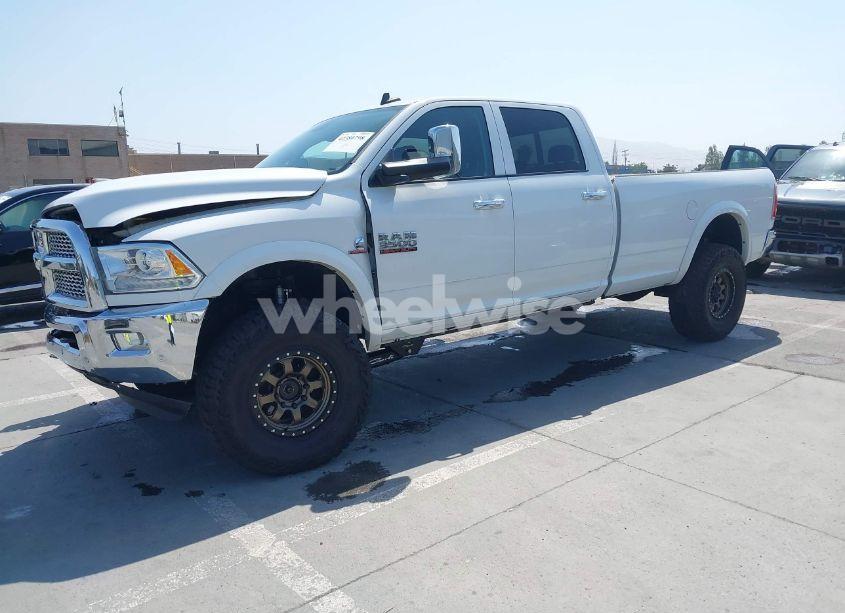 Photo 2 of 2016 Ram 3500 LARAMIE (VIN 3C63R3JLXGG138476)