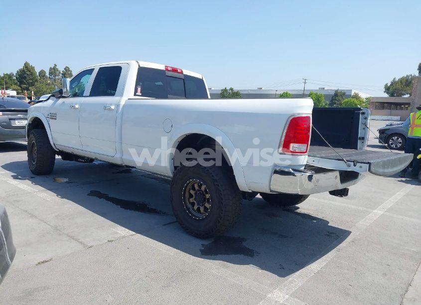 Photo 3 of 2016 Ram 3500 LARAMIE (VIN 3C63R3JLXGG138476)