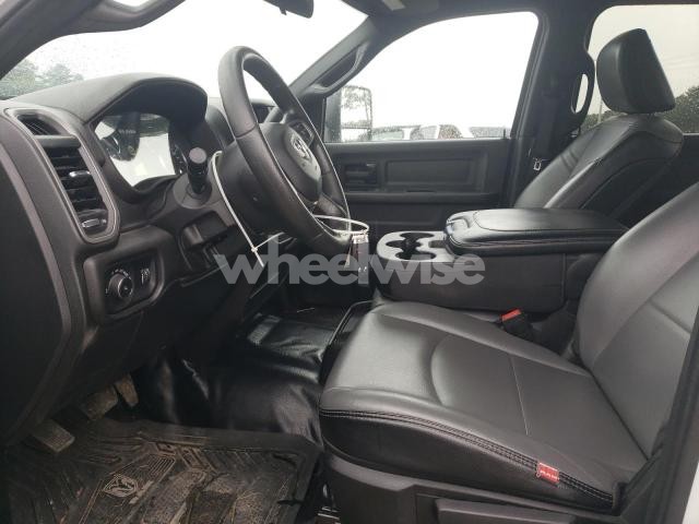 Photo 5 of 2023 RAM 2500 TRADESMAN (VIN 3C63R3KL3RG230272)