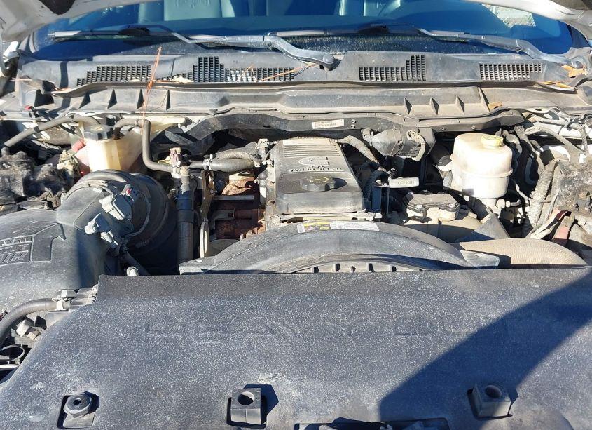 Photo 10 of 2018 Ram 3500 LARAMIE 4X4 6'4 BOX (VIN 3C63R3ML5JG132300)