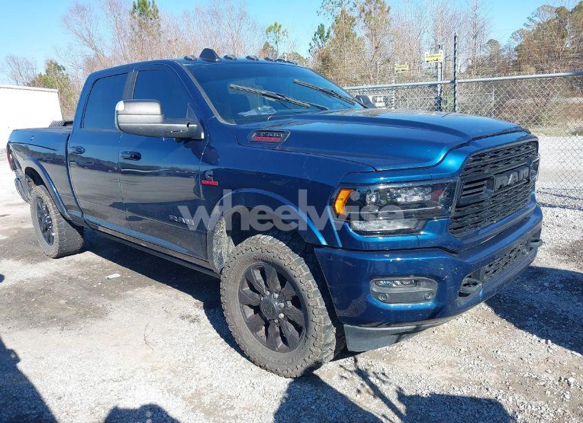 2022 Ram 3500 LIMITED 4X4 6'4 BOX (VIN 3C63R3SL3NG318572) main photo