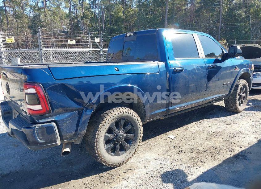 Photo 4 of 2022 Ram 3500 LIMITED 4X4 6'4 BOX (VIN 3C63R3SL3NG318572)