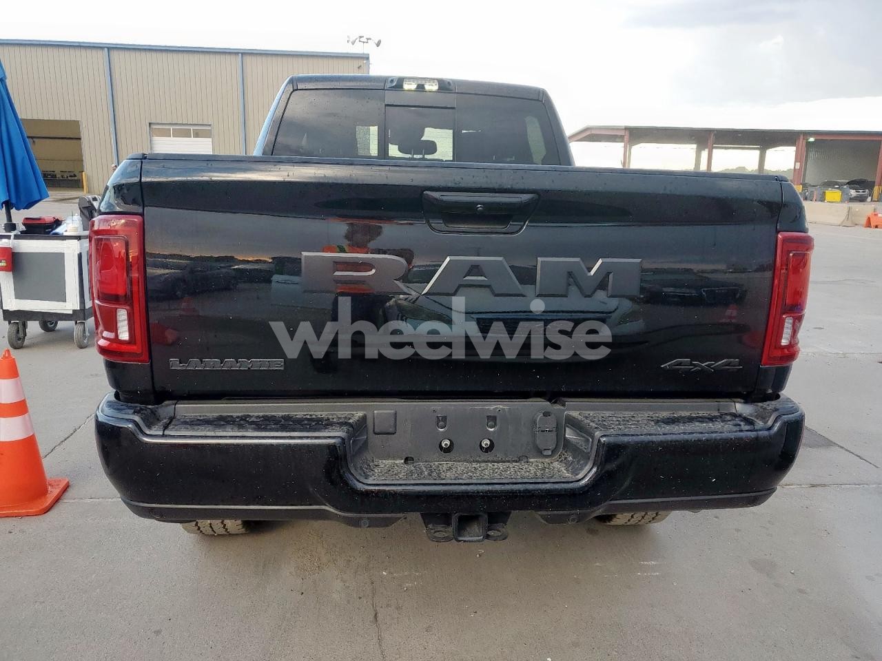 Photo 6 of 2025 RAM 2500 LARAMIE (VIN 3C63R5FL0SG502563)