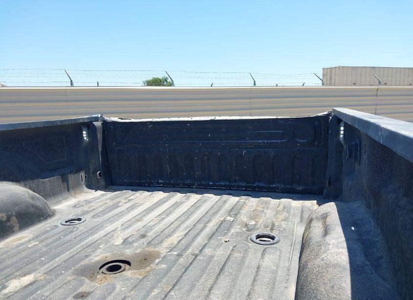 Photo 13 of 2018 Ram 3500 TRADESMAN REGULAR CAB 4X2 8' BOX (VIN 3C63RPALXJG141635)