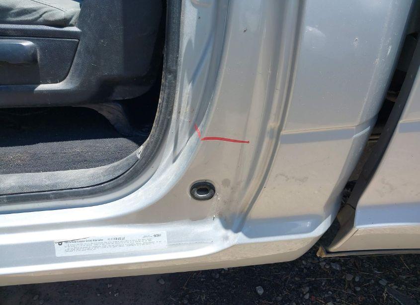 Photo 14 of 2018 Ram 3500 TRADESMAN REGULAR CAB 4X2 8' BOX (VIN 3C63RPALXJG141635)