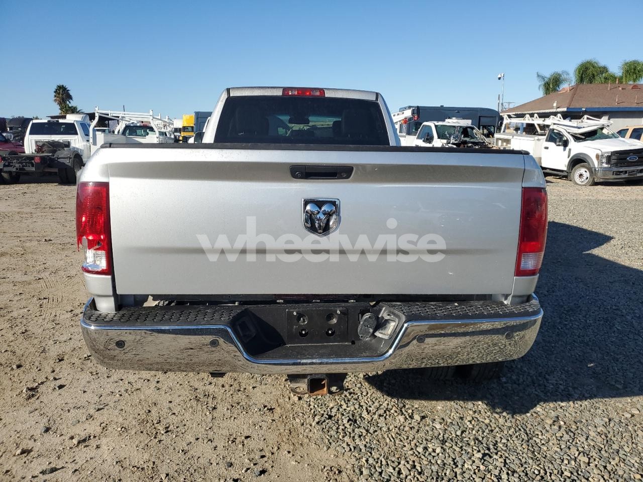 Photo 6 of 2016 RAM 3500 CREW LONG 4X2 D (VIN 3C63RPGL9GG208063)