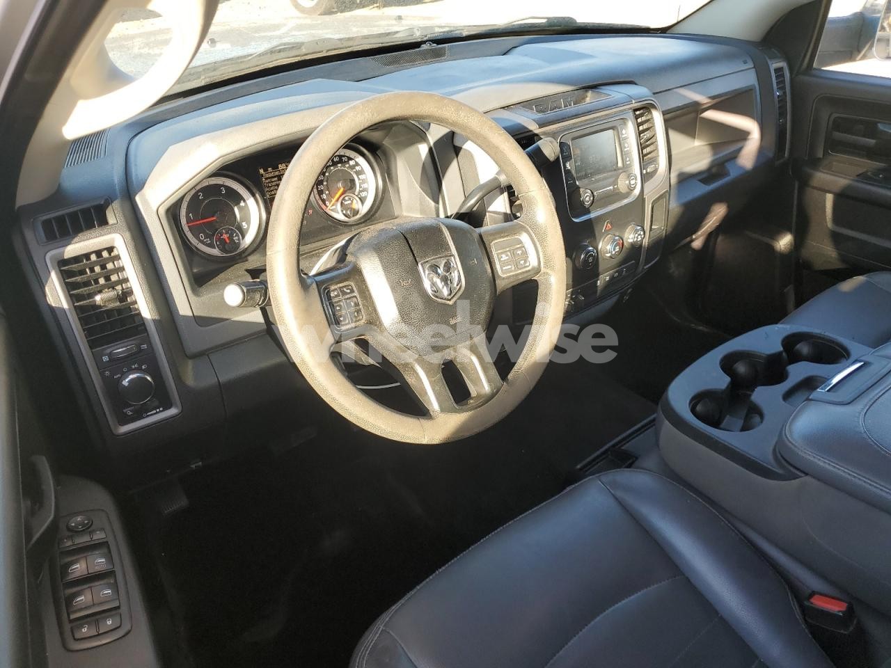 Photo 8 of 2016 RAM 3500 CREW LONG 4X2 D (VIN 3C63RPGL9GG208063)