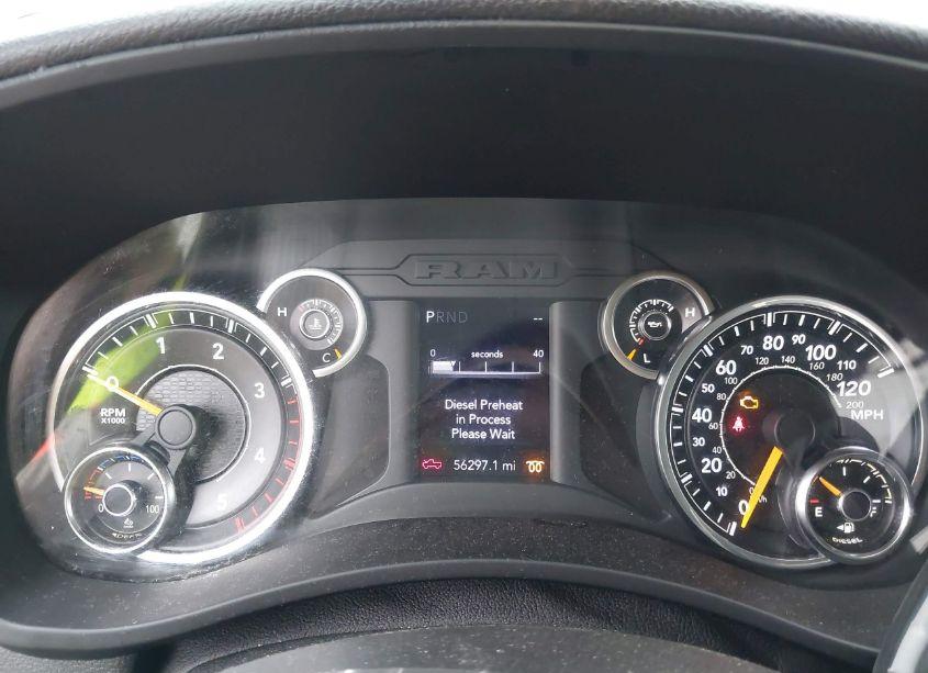 Photo 5 of 2020 Ram 3500 TRADESMAN 4X2 8' BOX (VIN 3C63RPGLXLG271893)