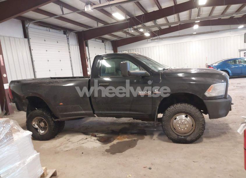 Photo 13 of 2018 Ram 3500 TRADESMAN 4X4 8' BOX (VIN 3C63RRAL3JG258985)