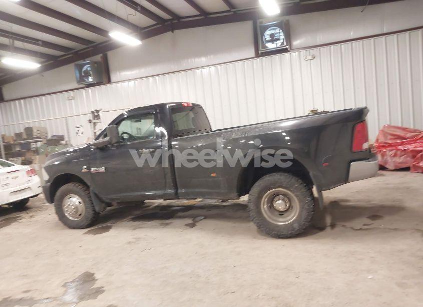 Photo 14 of 2018 Ram 3500 TRADESMAN 4X4 8' BOX (VIN 3C63RRAL3JG258985)