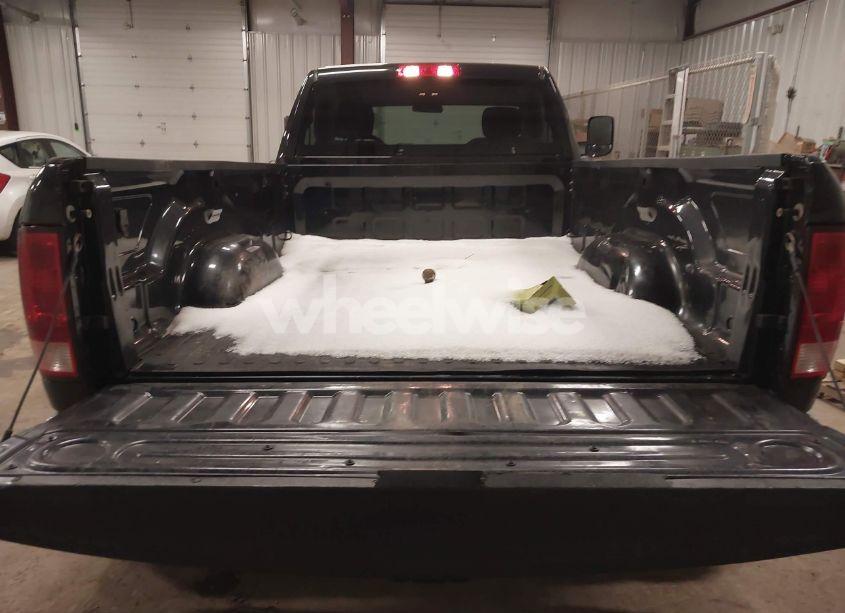 Photo 6 of 2018 Ram 3500 TRADESMAN 4X4 8' BOX (VIN 3C63RRAL3JG258985)