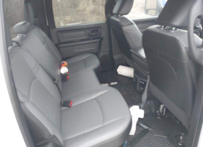 Photo 8 of 2024 Ram 3500 TRADESMAN 4X4 8' BOX (VIN 3C63RRGL0RG273348)