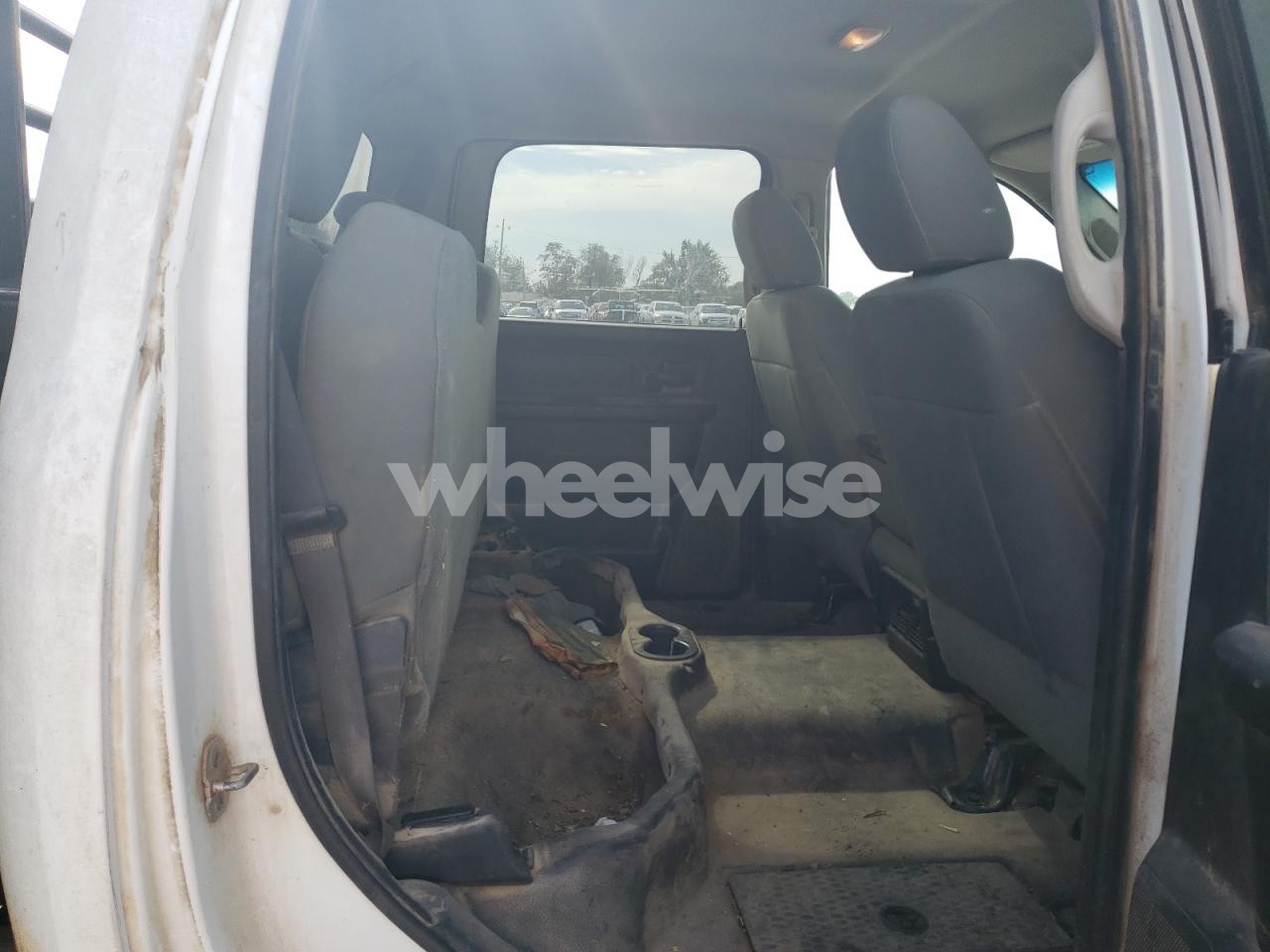 Photo 10 of 2014 RAM 3500 FLATBED TRUCK (VIN 3C63RRGL1EG216215)