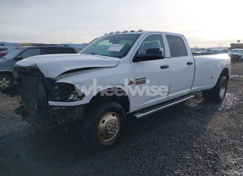 Photo 2 of 2018 Ram 3500 (VIN 3C63RRGL1JG124452)