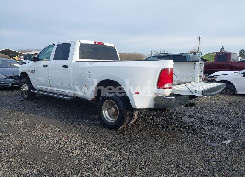 Photo 3 of 2018 Ram 3500 (VIN 3C63RRGL1JG124452)