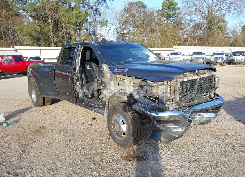 2019 Ram 3500 TRADESMAN 4X4 8' BOX (VIN 3C63RRGL1KG591954) main photo