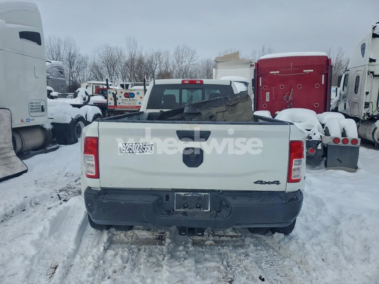 Photo 6 of 2024 RAM 3500 TRADESMAN (VIN 3C63RRGL2RG368963)