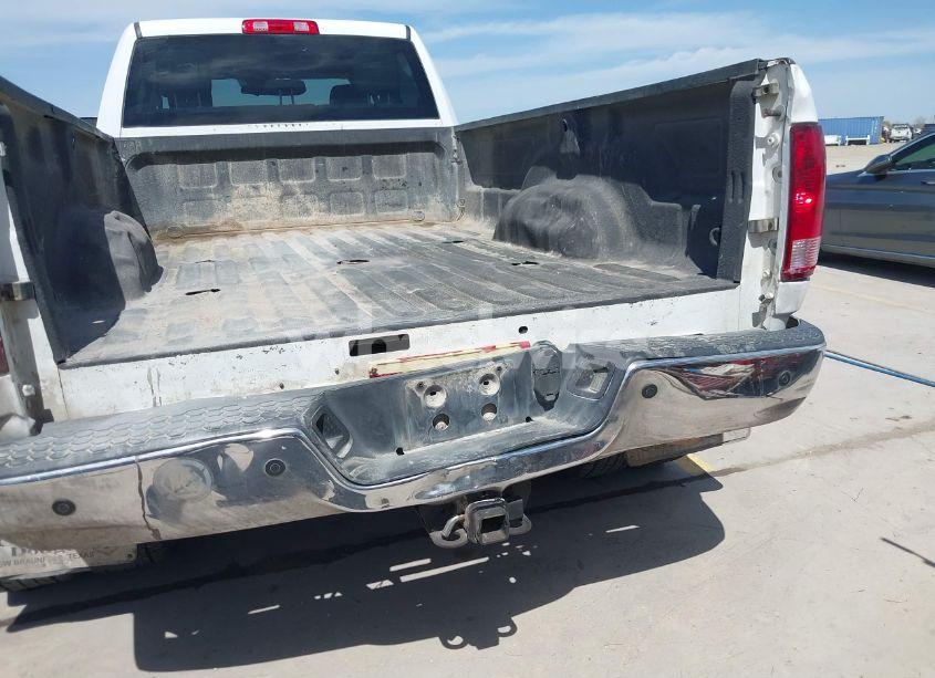 Photo 14 of 2018 Ram 3500 TRADESMAN (VIN 3C63RRGL3JG271193)