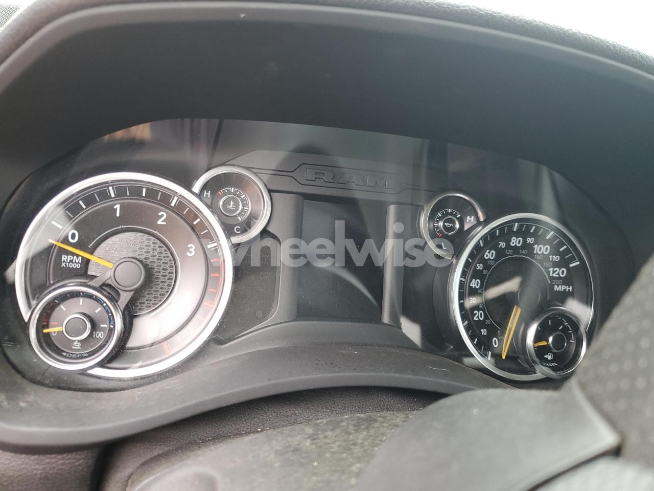 Photo 9 of 2020 RAM 3500 TRADESMAN N/A (VIN 3C63RRGL3LG114380)