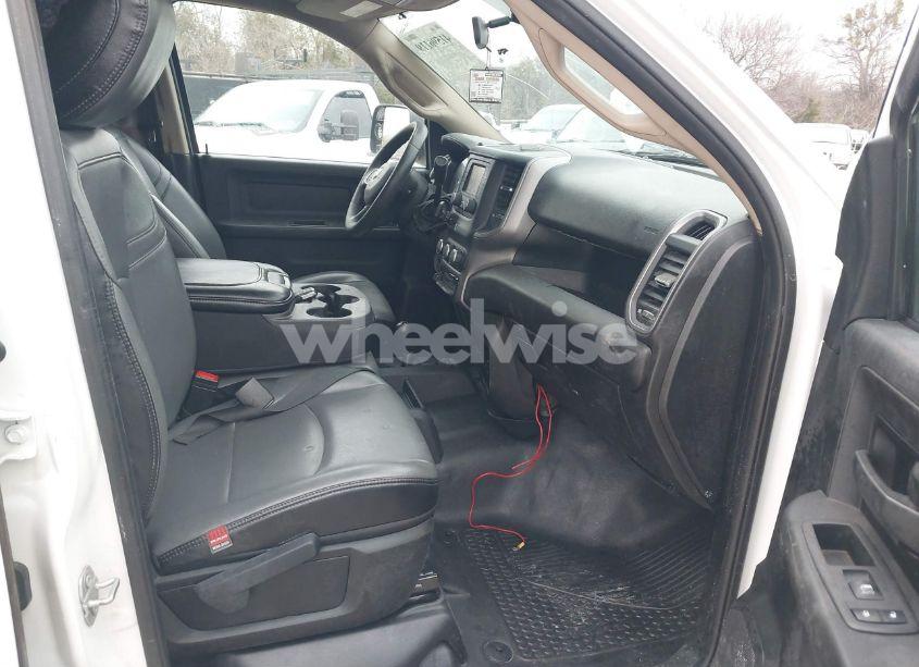 Photo 6 of 2020 Ram 3500 N/A (VIN 3C63RRGL3LG292063)