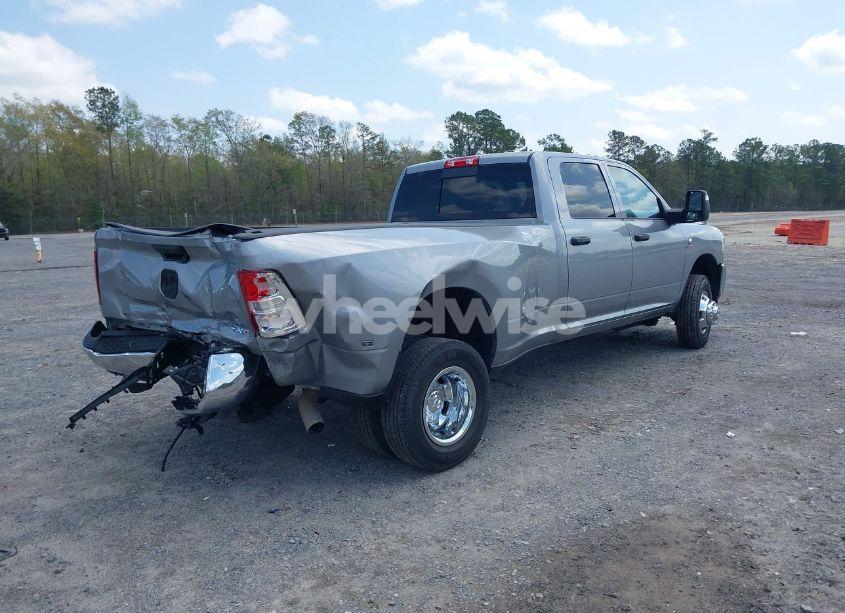 Photo 4 of 2024 Ram 3500 TRADESMAN 4X4 8' BOX (VIN 3C63RRGL3RG317424)